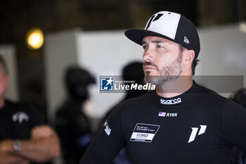 2024-06-09 - HARDWICK Ryan (usa), Proton Competition, Ford Mustang GT3 #77, LM GT3, FIA WEC, portrait during the Free Practice 2 - Test Day of the 2024 24 Hours of Le Mans, 4th round of the 2024 FIA World Endurance Championship, on the Circuit des 24 Heures du Mans, on June 9, 2024 in Le Mans, France - 24 HEURES DU MANS 2024 - FREE PRACTICE 2 - TEST DAY - ENDURANCE - MOTORS