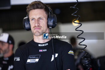2024-06-09 - BARKER Ben (gbr), Proton Competition, Ford Mustang GT3 #77, LM GT3, FIA WEC, portrait during the Free Practice 2 - Test Day of the 2024 24 Hours of Le Mans, 4th round of the 2024 FIA World Endurance Championship, on the Circuit des 24 Heures du Mans, on June 9, 2024 in Le Mans, France - 24 HEURES DU MANS 2024 - FREE PRACTICE 2 - TEST DAY - ENDURANCE - MOTORS