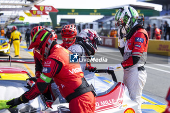 2024-06-09 - MANN Simon (usa), Vista AF Corse, Ferrari 296 GT3 #55, LM GT3, FIA WEC, portrait during the Free Practice 2 - Test Day of the 2024 24 Hours of Le Mans, 4th round of the 2024 FIA World Endurance Championship, on the Circuit des 24 Heures du Mans, on June 9, 2024 in Le Mans, France - 24 HEURES DU MANS 2024 - FREE PRACTICE 2 - TEST DAY - ENDURANCE - MOTORS