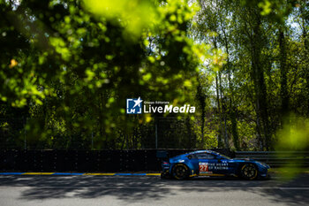 2024-06-09 - 27 JAMES Ian (usa), MANCINELLI Daniel (ita), RIBERAS Alex (spa), Heart of Racing Team, Aston Martin Vantage GT3 #27, LM GT3, FIA WEC, action during the Free Practice 2 - Test Day of the 2024 24 Hours of Le Mans, 4th round of the 2024 FIA World Endurance Championship, on the Circuit des 24 Heures du Mans, on June 9, 2024 in Le Mans, France - 24 HEURES DU MANS 2024 - FREE PRACTICE 2 - TEST DAY - ENDURANCE - MOTORS