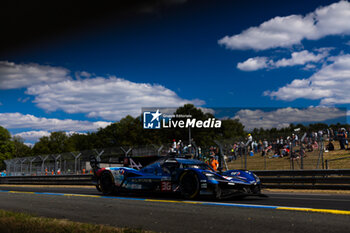 2024-06-09 - 36 VAXIVIERE Matthieu (fra), SCHUMACHER Mick (ger), LAPIERRE Nicolas (fra), Alpine Endurance Team, Alpine A424 #36, Hypercar, FIA WEC, action during the Free Practice 2 - Test Day of the 2024 24 Hours of Le Mans, 4th round of the 2024 FIA World Endurance Championship, on the Circuit des 24 Heures du Mans, on June 9, 2024 in Le Mans, France - 24 HEURES DU MANS 2024 - FREE PRACTICE 2 - TEST DAY - ENDURANCE - MOTORS