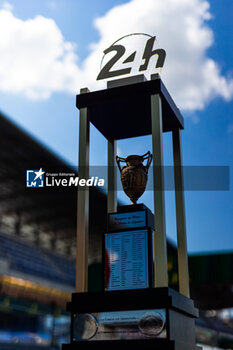 2024-06-11 - Trophie illustration during the 2024 24 Hours of Le Mans, 4th round of the 2024 FIA World Endurance Championship, on the Circuit des 24 Heures du Mans, on June 11, 2024 in Le Mans, France - 24 HEURES DU MANS 2024 - TUESDAY - ENDURANCE - MOTORS