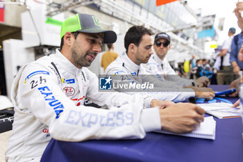 2024-06-11 - JANI Neel (swi), Proton Competition, Porsche 963 #99, Hypercar, FIA WEC, portrait during the 2024 24 Hours of Le Mans, 4th round of the 2024 FIA World Endurance Championship, on the Circuit des 24 Heures du Mans, on June 11, 2024 in Le Mans, France - 24 HEURES DU MANS 2024 - TUESDAY - ENDURANCE - MOTORS