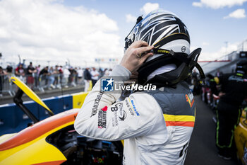 2024-06-12 - FALVEY Jamie (gbr), Team Virage, Ligier JS P320 - Nissan, LMP3, #44, portrait during the Road to Le Mans 2024, 3rd round of the 2024 Michelin Le Mans Cup, on the Circuit des 24 Heures du Mans, from June 12 to 15, 2024 in Le Mans, France - AUTO - ROAD TO LE MANS 2024 - ENDURANCE - MOTORS