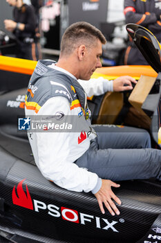 2024-06-12 - Portrait during the Road to Le Mans 2024, 3rd round of the 2024 Michelin Le Mans Cup, on the Circuit des 24 Heures du Mans, from June 12 to 15, 2024 in Le Mans, France - AUTO - ROAD TO LE MANS 2024 - ENDURANCE - MOTORS