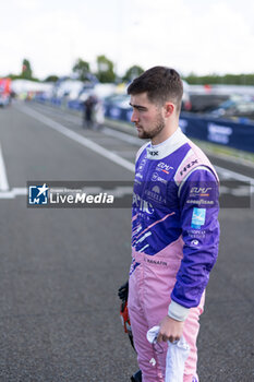 2024-06-12 - HANAFIN Lorcan (gbr) , Blackthorn, Aston Martin Vantage GT3 Evo, GT3, #90, portrait during the Road to Le Mans 2024, 3rd round of the 2024 Michelin Le Mans Cup, on the Circuit des 24 Heures du Mans, from June 12 to 15, 2024 in Le Mans, France - AUTO - ROAD TO LE MANS 2024 - ENDURANCE - MOTORS