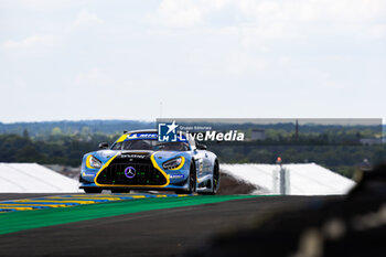 2024-06-12 - 25 PIERBURG Valentin (ger), NEWELL Gray (usa), Heart of Racing by SPS, Mercedes AMG GT3 Evo, GT3, #25, action during the Road to Le Mans 2024, 3rd round of the 2024 Michelin Le Mans Cup, on the Circuit des 24 Heures du Mans, from June 12 to 15, 2024 in Le Mans, France - AUTO - ROAD TO LE MANS 2024 - ENDURANCE - MOTORS