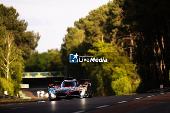 2024-06-12 - 20 VAN DER LINDE Sheldon (zaf), FRIJNS Robin (nld), RAST René (ger), BMW M Team WRT, BMW Hybrid V8 #20, Hypercar, FIA WEC, action during the 2024 24 Hours of Le Mans, 4th round of the 2024 FIA World Endurance Championship, on the Circuit des 24 Heures du Mans, on June 12, 2024 in Le Mans, France - 24 HEURES DU MANS 2024 - WEDNESDAY - ENDURANCE - MOTORS