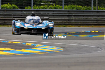 2024-06-12 - 35 MILESI Charles (fra), HABSBURG-Lothringen Ferdinand (aut), CHATIN Paul-Loup (fra), Alpine Endurance Team #35, Alpine A424, Hypercar, FIA WEC, action during the 2024 24 Hours of Le Mans, 4th round of the 2024 FIA World Endurance Championship, on the Circuit des 24 Heures du Mans, on June 12, 2024 in Le Mans, France - 24 HEURES DU MANS 2024 - WEDNESDAY - ENDURANCE - MOTORS