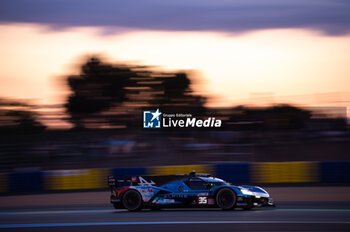 2024-06-12 - 35 MILESI Charles (fra), HABSBURG-Lothringen Ferdinand (aut), CHATIN Paul-Loup (fra), Alpine Endurance Team #35, Alpine A424, Hypercar, FIA WEC, action during the 2024 24 Hours of Le Mans, 4th round of the 2024 FIA World Endurance Championship, on the Circuit des 24 Heures du Mans, on June 12, 2024 in Le Mans, France - 24 HEURES DU MANS 2024 - WEDNESDAY - ENDURANCE - MOTORS