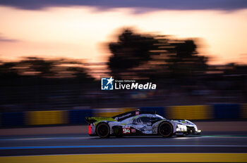 2024-06-12 - 94 VANDOORNE Stoffel (bel), DUVAL Loïc (fra), DI RESTA Paul (gbr), Peugeot TotalEnergies, Peugeot 9x8 #94, Hypercar, FIA WEC, action during the 2024 24 Hours of Le Mans, 4th round of the 2024 FIA World Endurance Championship, on the Circuit des 24 Heures du Mans, on June 12, 2024 in Le Mans, France - 24 HEURES DU MANS 2024 - WEDNESDAY - ENDURANCE - MOTORS