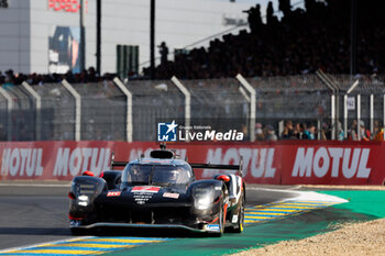 2024-06-12 - 07 LOPEZ José María (arg), KOBAYASHI Kamui (jpn), DE VRIES Nyck (nld), Toyota Gazoo Racing, Toyota GR010 - Hybrid #07, Hypercar, FIA WEC, action during the 2024 24 Hours of Le Mans, 4th round of the 2024 FIA World Endurance Championship, on the Circuit des 24 Heures du Mans, on June 12, 2024 in Le Mans, France - 24 HEURES DU MANS 2024 - WEDNESDAY - ENDURANCE - MOTORS