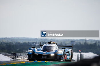 2024-06-12 - 35 MILESI Charles (fra), HABSBURG-Lothringen Ferdinand (aut), CHATIN Paul-Loup (fra), Alpine Endurance Team #35, Alpine A424, Hypercar, FIA WEC, action during the 2024 24 Hours of Le Mans, 4th round of the 2024 FIA World Endurance Championship, on the Circuit des 24 Heures du Mans, on June 12, 2024 in Le Mans, France - 24 HEURES DU MANS 2024 - WEDNESDAY - ENDURANCE - MOTORS