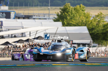 2024-06-12 - 36 VAXIVIERE Matthieu (fra), SCHUMACHER Mick (ger), LAPIERRE Nicolas (fra), Alpine Endurance Team, Alpine A424 #36, Hypercar, FIA WEC, action during the 2024 24 Hours of Le Mans, 4th round of the 2024 FIA World Endurance Championship, on the Circuit des 24 Heures du Mans, on June 12, 2024 in Le Mans, France - 24 HEURES DU MANS 2024 - WEDNESDAY - ENDURANCE - MOTORS