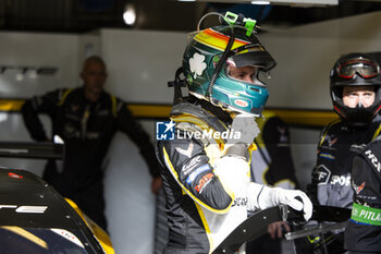 2024-06-12 - EASTWOOD Charlie (irl), TF Sport, Corvette Z06 GT3.R #81, LM GT3, FIA WEC, portrait during the Wednesday Qualifying session of the 2024 24 Hours of Le Mans, 4th round of the 2024 FIA World Endurance Championship, on the Circuit des 24 Heures du Mans, on June 12, 2024 in Le Mans, France - 24 HEURES DU MANS 2024 - WEDNESDAY - QUALIFYING - ENDURANCE - MOTORS