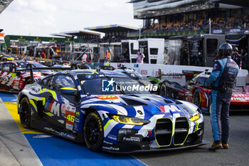 2024-06-12 - 46 MARTIN Maxime (bel), ROSSI Valentino (ita), AL HARTHY Ahmad (omn), Team WRT, BMW M4 GT3 #46, LM GT3 #44, FIA WEC, ambiance during the Wednesday Qualifying session of the 2024 24 Hours of Le Mans, 4th round of the 2024 FIA World Endurance Championship, on the Circuit des 24 Heures du Mans, on June 12, 2024 in Le Mans, France - 24 HEURES DU MANS 2024 - WEDNESDAY - QUALIFYING - ENDURANCE - MOTORS