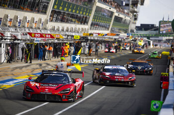 2024-06-12 - 70 IRIBE Brendan (usa), MILLROY Ollie (gar), SCHANDORFF Frederik (dnk), Inception Racing, McLaren 720S LMGT3 Evo, LM GT3, action during the Wednesday Qualifying session of the 2024 24 Hours of Le Mans, 4th round of the 2024 FIA World Endurance Championship, on the Circuit des 24 Heures du Mans, on June 12, 2024 in Le Mans, France - 24 HEURES DU MANS 2024 - WEDNESDAY - QUALIFYING - ENDURANCE - MOTORS