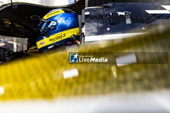 2024-06-12 - BOURDAIS Sébastien (fra), Cadillac Racing, Cadillac V-Series.R #03, Hypercar, portrait during the Wednesday Qualifying session of the 2024 24 Hours of Le Mans, 4th round of the 2024 FIA World Endurance Championship, on the Circuit des 24 Heures du Mans, on June 12, 2024 in Le Mans, France - 24 HEURES DU MANS 2024 - WEDNESDAY - QUALIFYING - ENDURANCE - MOTORS