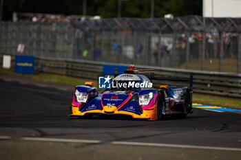 2024-06-12 - 23 KEATING Ben (usa), ALBUQUERQUE Filipe (prt), HANLEY Ben (gbr), United Autosports USA, Oreca 07 - Gibson #23 PRO/AM, LMP2, action during the Wednesday Qualifying session of the 2024 24 Hours of Le Mans, 4th round of the 2024 FIA World Endurance Championship, on the Circuit des 24 Heures du Mans, on June 12, 2024 in Le Mans, France - 24 HEURES DU MANS 2024 - WEDNESDAY - QUALIFYING - ENDURANCE - MOTORS