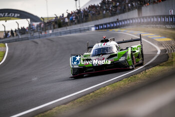 2024-06-12 - 19 GROSJEAN Romain (fra), CALDARELLI Andrea (ita), CAIROLI Matteo (ita), Lamborghini Iron Lynx, Lamborghini SC63 #19, Hypercar, action during the Wednesday Qualifying session of the 2024 24 Hours of Le Mans, 4th round of the 2024 FIA World Endurance Championship, on the Circuit des 24 Heures du Mans, on June 12, 2024 in Le Mans, France - 24 HEURES DU MANS 2024 - WEDNESDAY - QUALIFYING - ENDURANCE - MOTORS