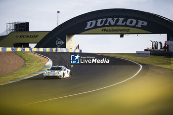 2024-06-12 - 92 MALYKHIN Aliaksandr (kna), STURM Joel (ger), BACHLER Klaus (aut), Manthey Purerxcing, Porsche 911 GT3 R #91, LM GT3, FIA WEC, action during the Wednesday Qualifying session of the 2024 24 Hours of Le Mans, 4th round of the 2024 FIA World Endurance Championship, on the Circuit des 24 Heures du Mans, on June 12, 2024 in Le Mans, France - 24 HEURES DU MANS 2024 - WEDNESDAY - QUALIFYING - ENDURANCE - MOTORS