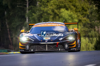 2024-06-12 - 59 SAUCY Grégoire (swi), COTTINGHAM James (gbr), COSTA Nicolas (bra), United Autosports, McLaren 720S GT3 Evo #59, LM GT3, FIA WEC, action during the Wednesday Qualifying session of the 2024 24 Hours of Le Mans, 4th round of the 2024 FIA World Endurance Championship, on the Circuit des 24 Heures du Mans, on June 12, 2024 in Le Mans, France - 24 HEURES DU MANS 2024 - WEDNESDAY - QUALIFYING - ENDURANCE - MOTORS