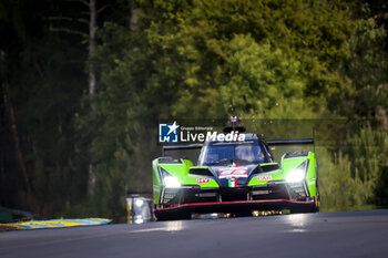 2024-06-12 - 63 BORTOLOTTI Mirko (ita), MORTARA Edoardo (ita), KVYAT Daniil, Lamborghini Iron Lynx, Lamborghini SC63 #63, Hypercar, FIA WEC, action during the Wednesday Qualifying session of the 2024 24 Hours of Le Mans, 4th round of the 2024 FIA World Endurance Championship, on the Circuit des 24 Heures du Mans, on June 12, 2024 in Le Mans, France - 24 HEURES DU MANS 2024 - WEDNESDAY - QUALIFYING - ENDURANCE - MOTORS