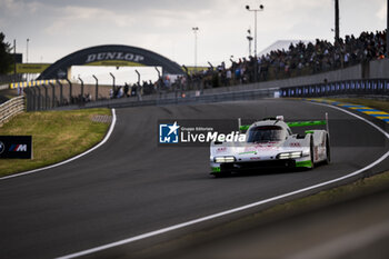 2024-06-12 - 99 TINCKNELL Harry (gbr), JANI Neel (swi), ANDLAUER Julien (fra), Proton Competition, Porsche 963 #99, Hypercar, FIA WEC, action during the Wednesday Qualifying session of the 2024 24 Hours of Le Mans, 4th round of the 2024 FIA World Endurance Championship, on the Circuit des 24 Heures du Mans, on June 12, 2024 in Le Mans, France - 24 HEURES DU MANS 2024 - WEDNESDAY - QUALIFYING - ENDURANCE - MOTORS