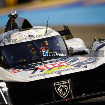 2024-06-12 - 94 VANDOORNE Stoffel (bel), DUVAL Loïc (fra), DI RESTA Paul (gbr), Peugeot TotalEnergies, Peugeot 9x8 #94, Hypercar, FIA WEC, action during the Wednesday Qualifying session of the 2024 24 Hours of Le Mans, 4th round of the 2024 FIA World Endurance Championship, on the Circuit des 24 Heures du Mans, on June 12, 2024 in Le Mans, France - 24 HEURES DU MANS 2024 - WEDNESDAY - QUALIFYING - ENDURANCE - MOTORS