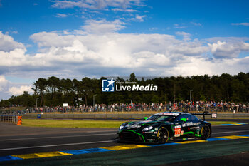 2024-06-12 - 777 SORENSEN Marco (dnk), BASTARD Erwan (fra), HOSHINO Satoshi (jpn), D'Station Racing, Aston Martin Vantage GT3 #777, LM GT3, FIA WEC, action during the Wednesday Qualifying session of the 2024 24 Hours of Le Mans, 4th round of the 2024 FIA World Endurance Championship, on the Circuit des 24 Heures du Mans, on June 12, 2024 in Le Mans, France - 24 HEURES DU MANS 2024 - WEDNESDAY - QUALIFYING - ENDURANCE - MOTORS