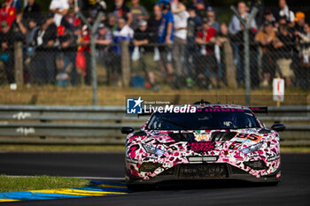 2024-06-12 - 85 BOVY Sarah (bel), FREY Rahel (swi), GATTING Michelle (dnk), Iron Dames, Lamborghini Huracan GT3 Evo2 #85, LM GT3, FIA WEC, action during the Wednesday Qualifying session of the 2024 24 Hours of Le Mans, 4th round of the 2024 FIA World Endurance Championship, on the Circuit des 24 Heures du Mans, on June 12, 2024 in Le Mans, France - 24 HEURES DU MANS 2024 - WEDNESDAY - QUALIFYING - ENDURANCE - MOTORS