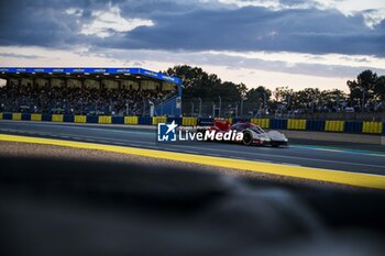 2024-06-12 - 04 JAMINET Mathieu (fra), NASR Felipe (bra), TANDY Nick (gbr), Porsche Penske Motorsport, Porsche 963 #04, Hypercar, action during the Free Practice 2 of the 2024 24 Hours of Le Mans, 4th round of the 2024 FIA World Endurance Championship, on the Circuit des 24 Heures du Mans, on June 12, 2024 in Le Mans, France - 24 HEURES DU MANS 2024 - WEDNESDAY - FREE PRACTICE 2 - ENDURANCE - MOTORS