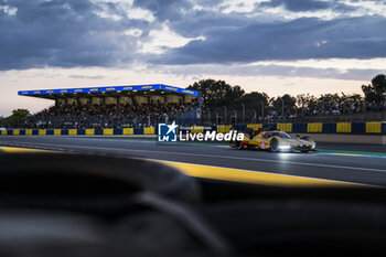 2024-06-12 - 83 KUBICA Robert (pol), SHWARTZMAN Robert (isr), YE Yifei (chn), AF Corse, Ferrari 499P #83, Hypercar, FIA WEC, action during the Free Practice 2 of the 2024 24 Hours of Le Mans, 4th round of the 2024 FIA World Endurance Championship, on the Circuit des 24 Heures du Mans, on June 12, 2024 in Le Mans, France - 24 HEURES DU MANS 2024 - WEDNESDAY - FREE PRACTICE 2 - ENDURANCE - MOTORS