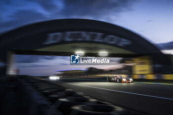 2024-06-12 - 23 KEATING Ben (usa), ALBUQUERQUE Filipe (prt), HANLEY Ben (gbr), United Autosports USA, Oreca 07 - Gibson #23 PRO/AM, LMP2, action during the Free Practice 2 of the 2024 24 Hours of Le Mans, 4th round of the 2024 FIA World Endurance Championship, on the Circuit des 24 Heures du Mans, on June 12, 2024 in Le Mans, France - 24 HEURES DU MANS 2024 - WEDNESDAY - FREE PRACTICE 2 - ENDURANCE - MOTORS