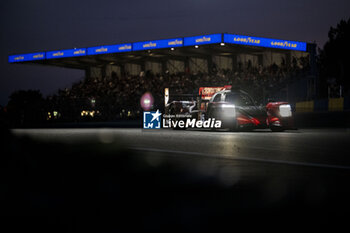 2024-06-12 - 45 KURTZ George (usa), BRAUN Colin (usa), CATSBURG Nicky (nld), Crowdstrike Racing by APR, Oreca 07 - Gibson #45, LMP2 PRO/AM, action during the Free Practice 2 of the 2024 24 Hours of Le Mans, 4th round of the 2024 FIA World Endurance Championship, on the Circuit des 24 Heures du Mans, on June 12, 2024 in Le Mans, France - 24 HEURES DU MANS 2024 - WEDNESDAY - FREE PRACTICE 2 - ENDURANCE - MOTORS