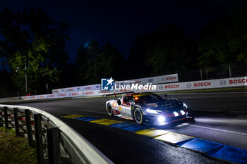 2024-06-12 - 55 HERIAU François (fra), MANN Simon (usa), ROVERA Alessio (ita), Vista AF Corse, Ferrari 296 GT3 #55, LM GT3, FIA WEC, action during the Free Practice 2 of the 2024 24 Hours of Le Mans, 4th round of the 2024 FIA World Endurance Championship, on the Circuit des 24 Heures du Mans, on June 12, 2024 in Le Mans, France - 24 HEURES DU MANS 2024 - WEDNESDAY - FREE PRACTICE 2 - ENDURANCE - MOTORS