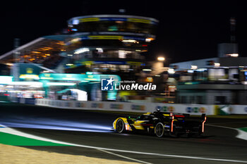 2024-06-12 - 03 BOURDAIS Sébastien (fra), VAN DER ZANDE Renger (ned), DIXON Scott (nzl), Cadillac Racing, Cadillac V-Series.R #03, Hypercar, action during the Free Practice 2 of the 2024 24 Hours of Le Mans, 4th round of the 2024 FIA World Endurance Championship, on the Circuit des 24 Heures du Mans, on June 12, 2024 in Le Mans, France - 24 HEURES DU MANS 2024 - WEDNESDAY - FREE PRACTICE 2 - ENDURANCE - MOTORS