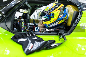 2024-06-12 - GROSJEAN Romain (fra), Lamborghini Iron Lynx, Lamborghini SC63 #19, Hypercar, portrait during the Free Practice 2 of the 2024 24 Hours of Le Mans, 4th round of the 2024 FIA World Endurance Championship, on the Circuit des 24 Heures du Mans, on June 12, 2024 in Le Mans, France - 24 HEURES DU MANS 2024 - WEDNESDAY - FREE PRACTICE 2 - ENDURANCE - MOTORS