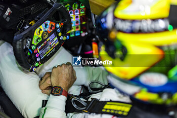 2024-06-12 - GROSJEAN Romain (fra), Lamborghini Iron Lynx, Lamborghini SC63 #19, Hypercar, portrait during the Free Practice 2 of the 2024 24 Hours of Le Mans, 4th round of the 2024 FIA World Endurance Championship, on the Circuit des 24 Heures du Mans, on June 12, 2024 in Le Mans, France - 24 HEURES DU MANS 2024 - WEDNESDAY - FREE PRACTICE 2 - ENDURANCE - MOTORS