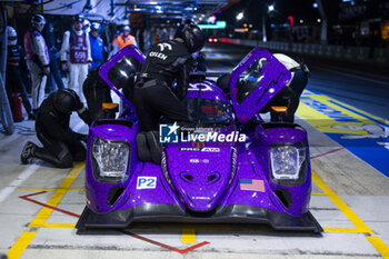 2024-06-12 - 14 HYETT PJ (usa), DELETRAZ Louis (swi), QUINN Alex (gbr), AO by TF, Oreca 07 - Gibson #14, LMP2 PRO/AM, pit stop during the Free Practice 2 of the 2024 24 Hours of Le Mans, 4th round of the 2024 FIA World Endurance Championship, on the Circuit des 24 Heures du Mans, on June 12, 2024 in Le Mans, France - 24 HEURES DU MANS 2024 - WEDNESDAY - FREE PRACTICE 2 - ENDURANCE - MOTORS