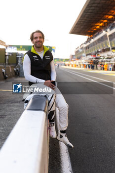 2024-06-12 - VERGNE Jean-Eric (fra), Peugeot TotalEnergies, Peugeot 9x8 #93, Hypercar, FIA WEC, portrait during the Free Practice 2 of the 2024 24 Hours of Le Mans, 4th round of the 2024 FIA World Endurance Championship, on the Circuit des 24 Heures du Mans, on June 12, 2024 in Le Mans, France - 24 HEURES DU MANS 2024 - WEDNESDAY - FREE PRACTICE 2 - ENDURANCE - MOTORS