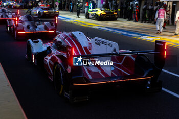 2024-06-12 - 06 ESTRE Kevin (fra), LOTTERER André (ger), VANTHOOR Laurens (bel), Porsche Penske Motorsport, Porsche 963 #06, Hypercar, FIA WEC, action during the Free Practice 2 of the 2024 24 Hours of Le Mans, 4th round of the 2024 FIA World Endurance Championship, on the Circuit des 24 Heures du Mans, on June 12, 2024 in Le Mans, France - 24 HEURES DU MANS 2024 - WEDNESDAY - FREE PRACTICE 2 - ENDURANCE - MOTORS