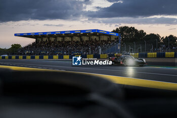 2024-06-12 - 08 BUEMI Sébastien (swi), HARTLEY Brendon (nzl), HIRAKAWA Ryo (jpn), Toyota Gazoo Racing, Toyota GR010 - Hybrid #08, Hypercar, FIA WEC, action during the Free Practice 2 of the 2024 24 Hours of Le Mans, 4th round of the 2024 FIA World Endurance Championship, on the Circuit des 24 Heures du Mans, on June 12, 2024 in Le Mans, France - 24 HEURES DU MANS 2024 - WEDNESDAY - FREE PRACTICE 2 - ENDURANCE - MOTORS