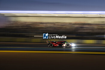 2024-06-12 - 06 ESTRE Kevin (fra), LOTTERER André (ger), VANTHOOR Laurens (bel), Porsche Penske Motorsport, Porsche 963 #06, Hypercar, FIA WEC, action during the Free Practice 2 of the 2024 24 Hours of Le Mans, 4th round of the 2024 FIA World Endurance Championship, on the Circuit des 24 Heures du Mans, on June 12, 2024 in Le Mans, France - 24 HEURES DU MANS 2024 - WEDNESDAY - FREE PRACTICE 2 - ENDURANCE - MOTORS