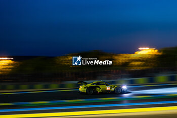 2024-06-12 - 44 HARTSHORNE John (gbr), TUCK Ben (ger), MIES Christopher (ger), Proton Competition, Ford Mustang LMGT3, LMGT3, action during the Free Practice 2 of the 2024 24 Hours of Le Mans, 4th round of the 2024 FIA World Endurance Championship, on the Circuit des 24 Heures du Mans, on June 12, 2024 in Le Mans, France - 24 HEURES DU MANS 2024 - WEDNESDAY - FREE PRACTICE 2 - ENDURANCE - MOTORS