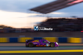 2024-06-12 - 14 HYETT PJ (usa), DELETRAZ Louis (swi), QUINN Alex (gbr), AO by TF, Oreca 07 - Gibson #14, LMP2 PRO/AM, action during the Free Practice 2 of the 2024 24 Hours of Le Mans, 4th round of the 2024 FIA World Endurance Championship, on the Circuit des 24 Heures du Mans, on June 12, 2024 in Le Mans, France - 24 HEURES DU MANS 2024 - WEDNESDAY - FREE PRACTICE 2 - ENDURANCE - MOTORS