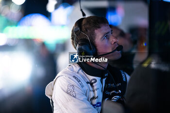 2024-06-13 - DI RESTA Paul (gbr), Peugeot TotalEnergies, Peugeot 9x8 #94, Hypercar, FIA WEC, portrait during the 2024 24 Hours of Le Mans, 4th round of the 2024 FIA World Endurance Championship, on the Circuit des 24 Heures du Mans, on June 13, 2024 in Le Mans, France - 24 HEURES DU MANS 2024 - THURSDAY - ENDURANCE - MOTORS