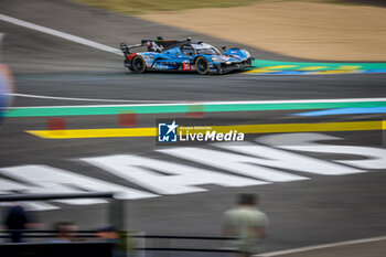 2024-06-13 - 36 VAXIVIERE Matthieu (fra), SCHUMACHER Mick (ger), LAPIERRE Nicolas (fra), Alpine Endurance Team, Alpine A424 #36, Hypercar, FIA WEC, action during the 2024 24 Hours of Le Mans, 4th round of the 2024 FIA World Endurance Championship, on the Circuit des 24 Heures du Mans, on June 13, 2024 in Le Mans, France - 24 HEURES DU MANS 2024 - THURSDAY - ENDURANCE - MOTORS