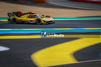 2024-06-13 - 83 KUBICA Robert (pol), SHWARTZMAN Robert (isr), YE Yifei (chn), AF Corse, Ferrari 499P #83, Hypercar, FIA WEC, action during the 2024 24 Hours of Le Mans, 4th round of the 2024 FIA World Endurance Championship, on the Circuit des 24 Heures du Mans, on June 13, 2024 in Le Mans, France - 24 HEURES DU MANS 2024 - THURSDAY - ENDURANCE - MOTORS