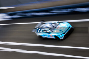 2024-06-13 - 77 BARKER Ben (gbr), HARDWICK Ryan (usa), ROBICHON Zacharie (can), Proton Competition, Ford Mustang GT3 #77, LM GT3, FIA WEC, action during the 2024 24 Hours of Le Mans, 4th round of the 2024 FIA World Endurance Championship, on the Circuit des 24 Heures du Mans, on June 13, 2024 in Le Mans, France - 24 HEURES DU MANS 2024 - THURSDAY - ENDURANCE - MOTORS